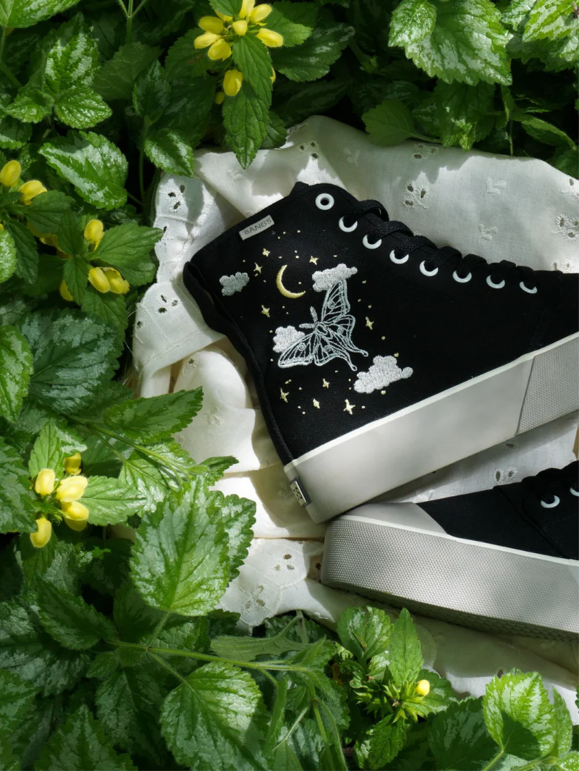 Enchanted-Moonlight_platforms_20240517_113246_0003.webp