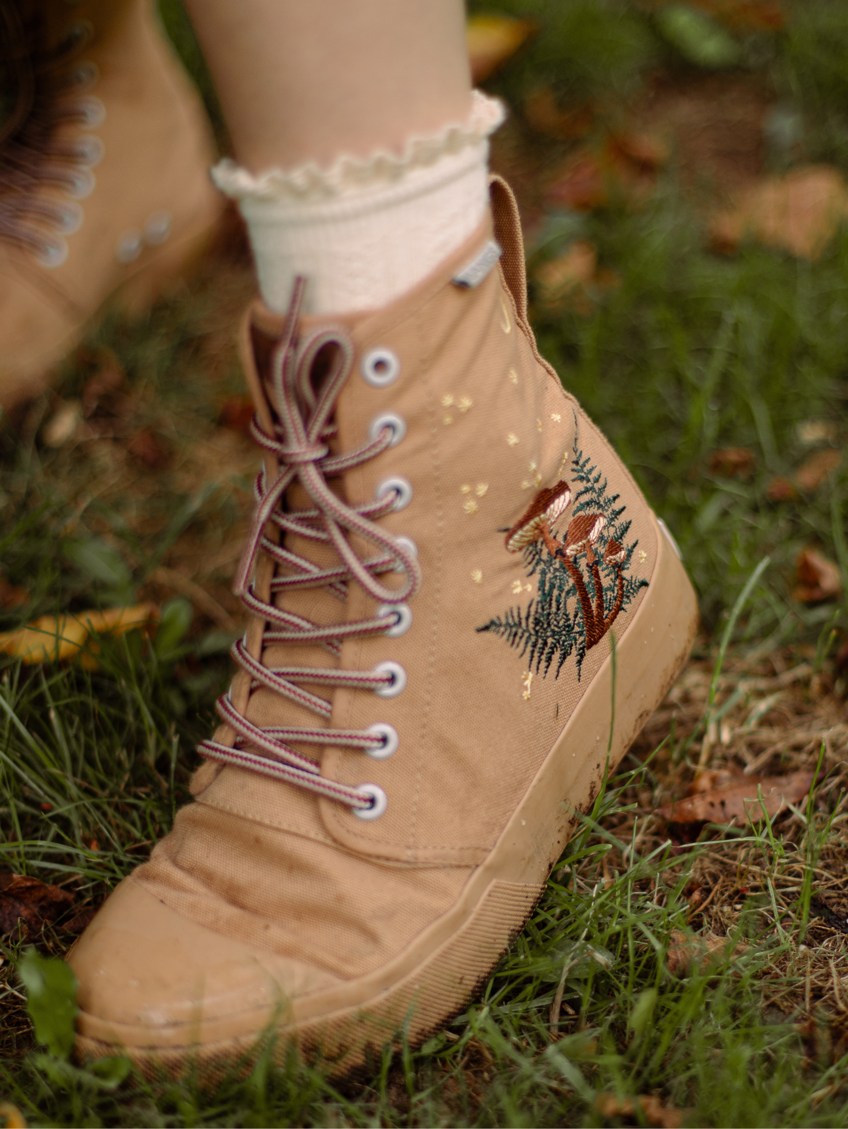 Woodland sales zip shoes
