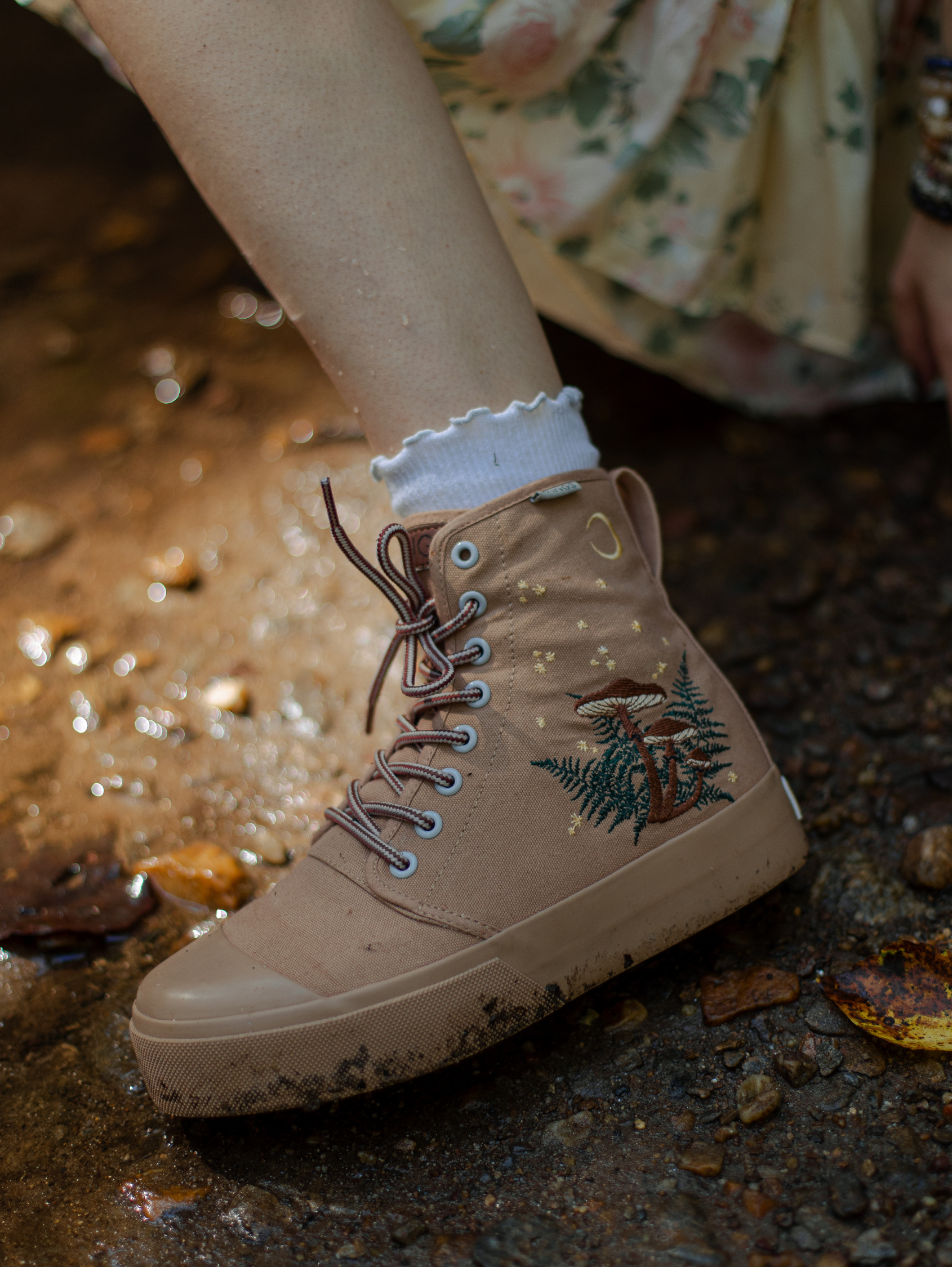 Woodland high 2025 sole shoes