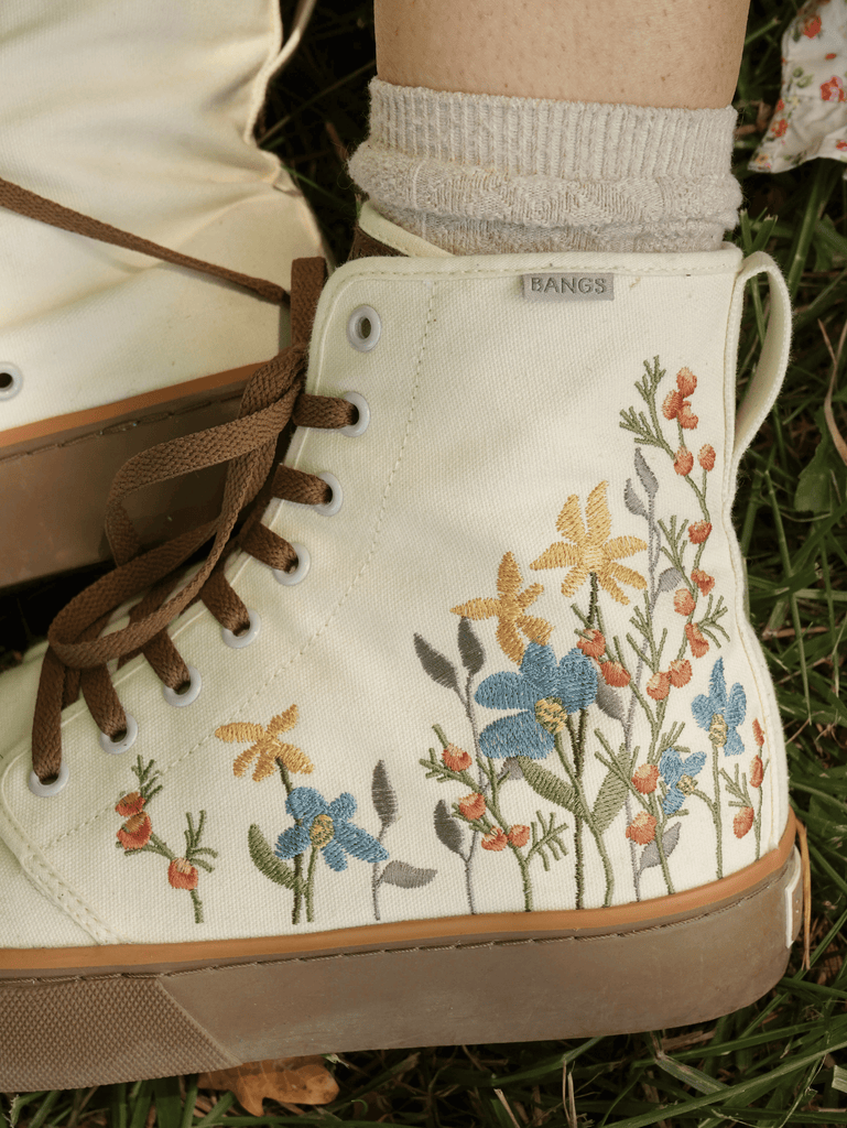 BANGS Shoes Shop Everyday Adventure Footwear