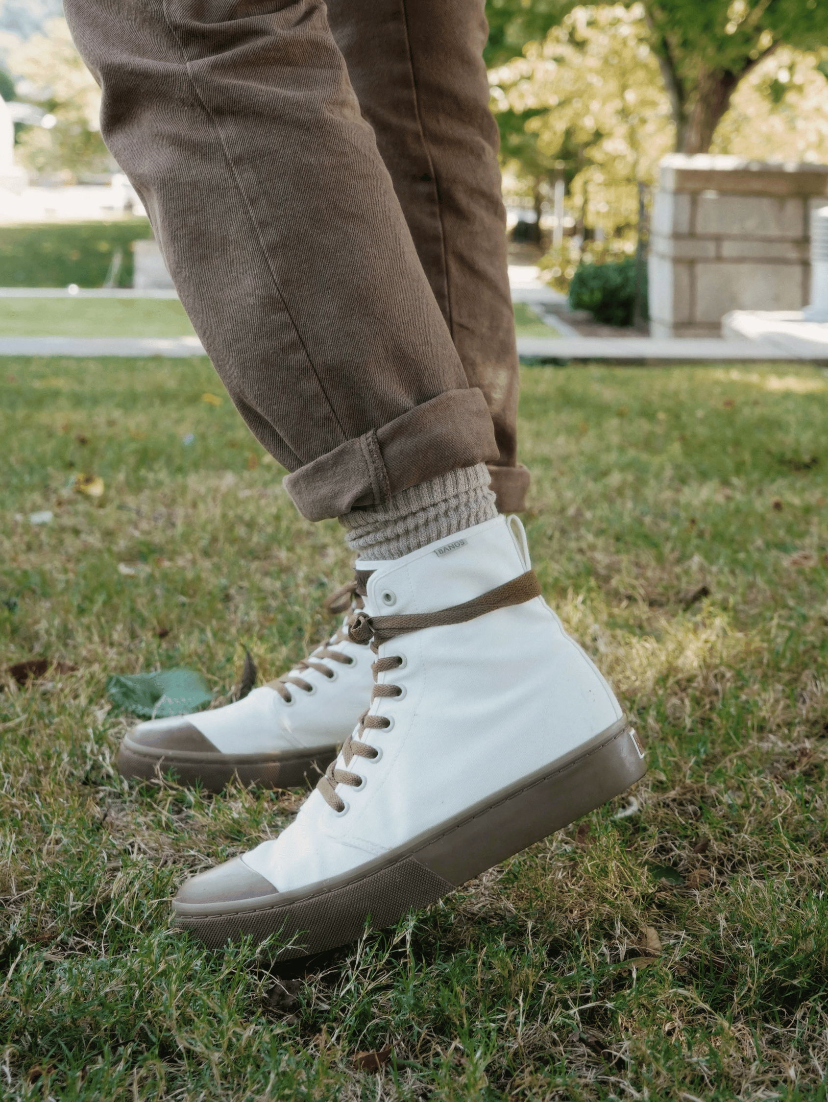 Encontré unos Yeezy's por $16 : r/Goodwill_Finds, image size:1690x2250