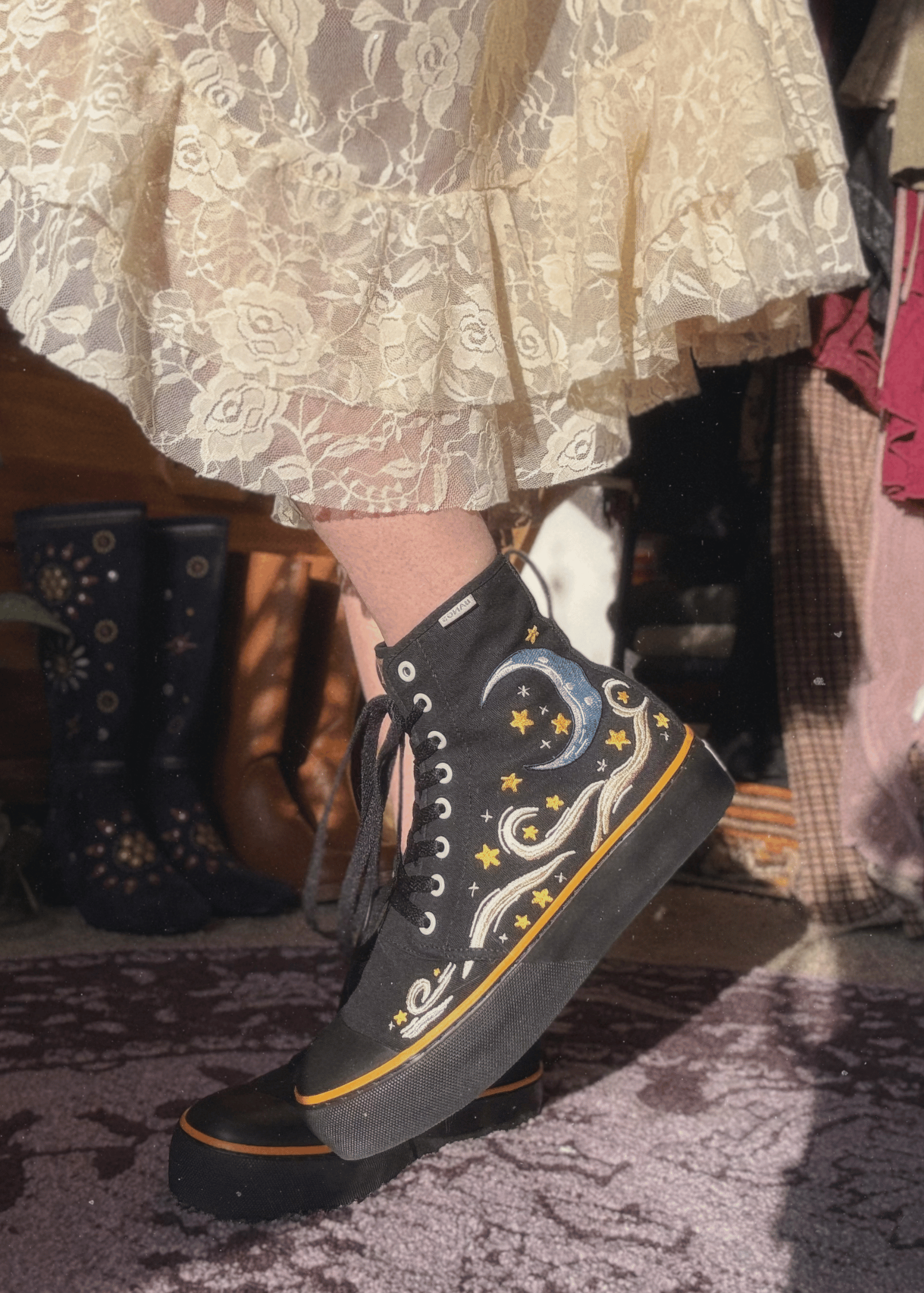 Onyx Dawn to Dusk Platform High Top – BANGS Shoes