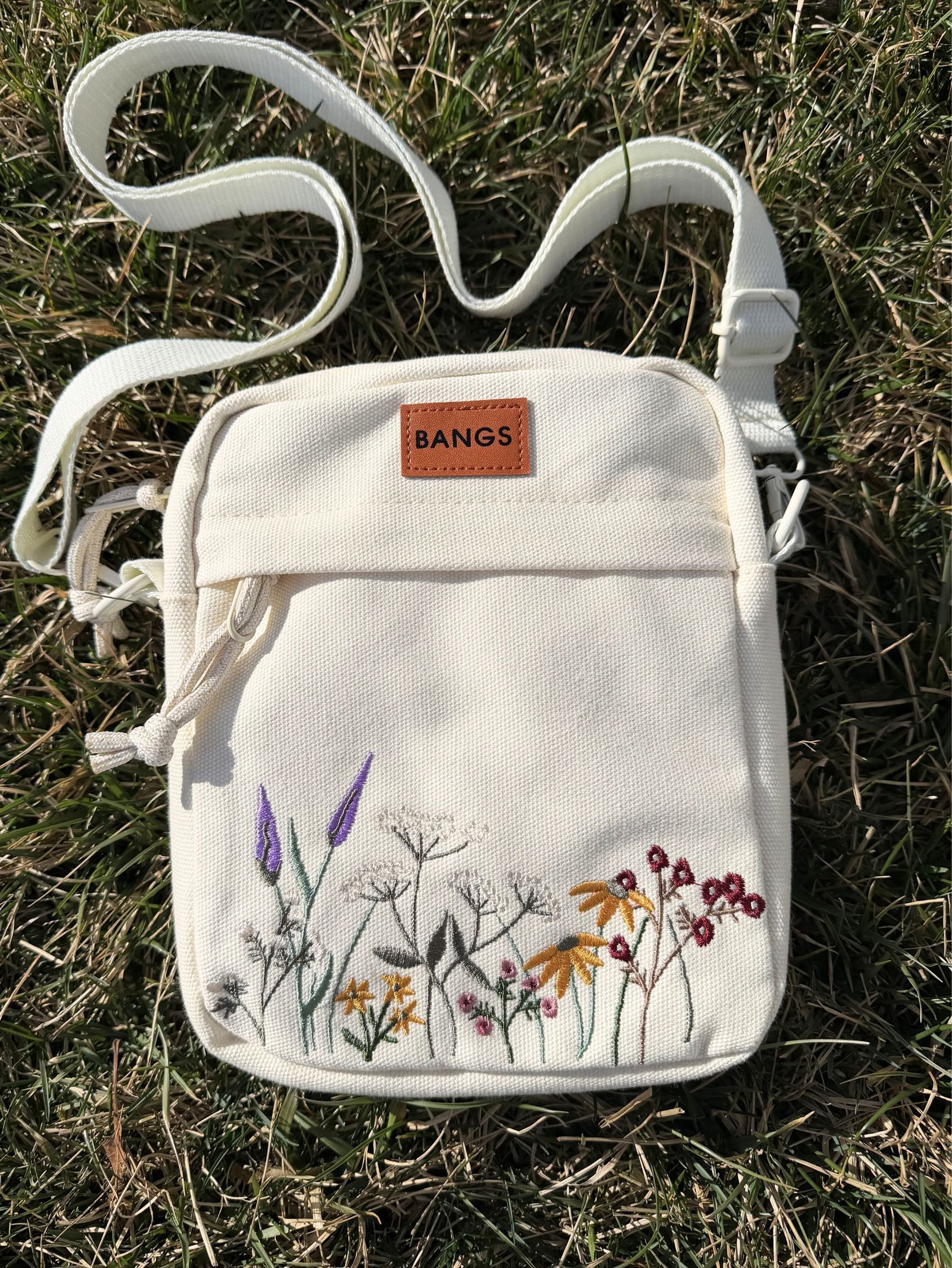 Wildflower Wanderer Crossbody Bag – BANGS Shoes