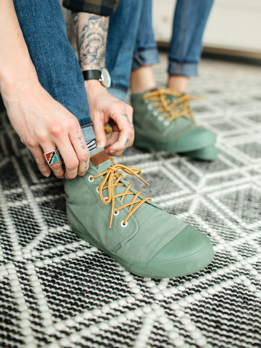 Women's High Top Canvas Sneakers - Lace Up Walking Shoes With Reinforced Toe & Non-Slip Sole