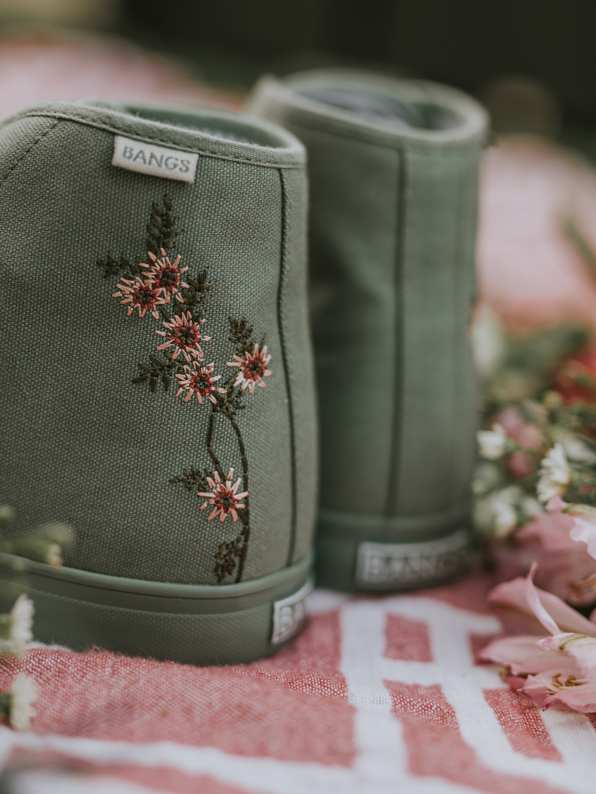 Sage Floral High Top Sneakers Vegan Footwear Embroidered Canvas Mens 4.5 Womens 6 Bangs